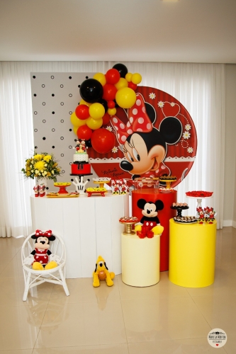 MINNIE - com produtos PIFFER